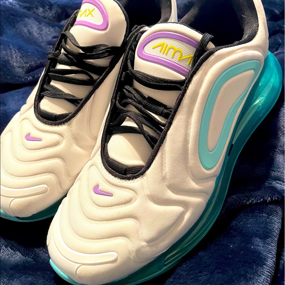 Nike Air Max 720